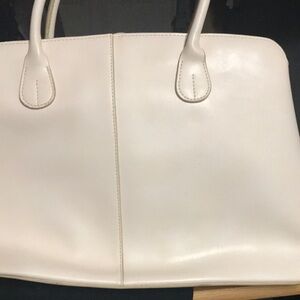 Chic Cream Leather Tote Bag